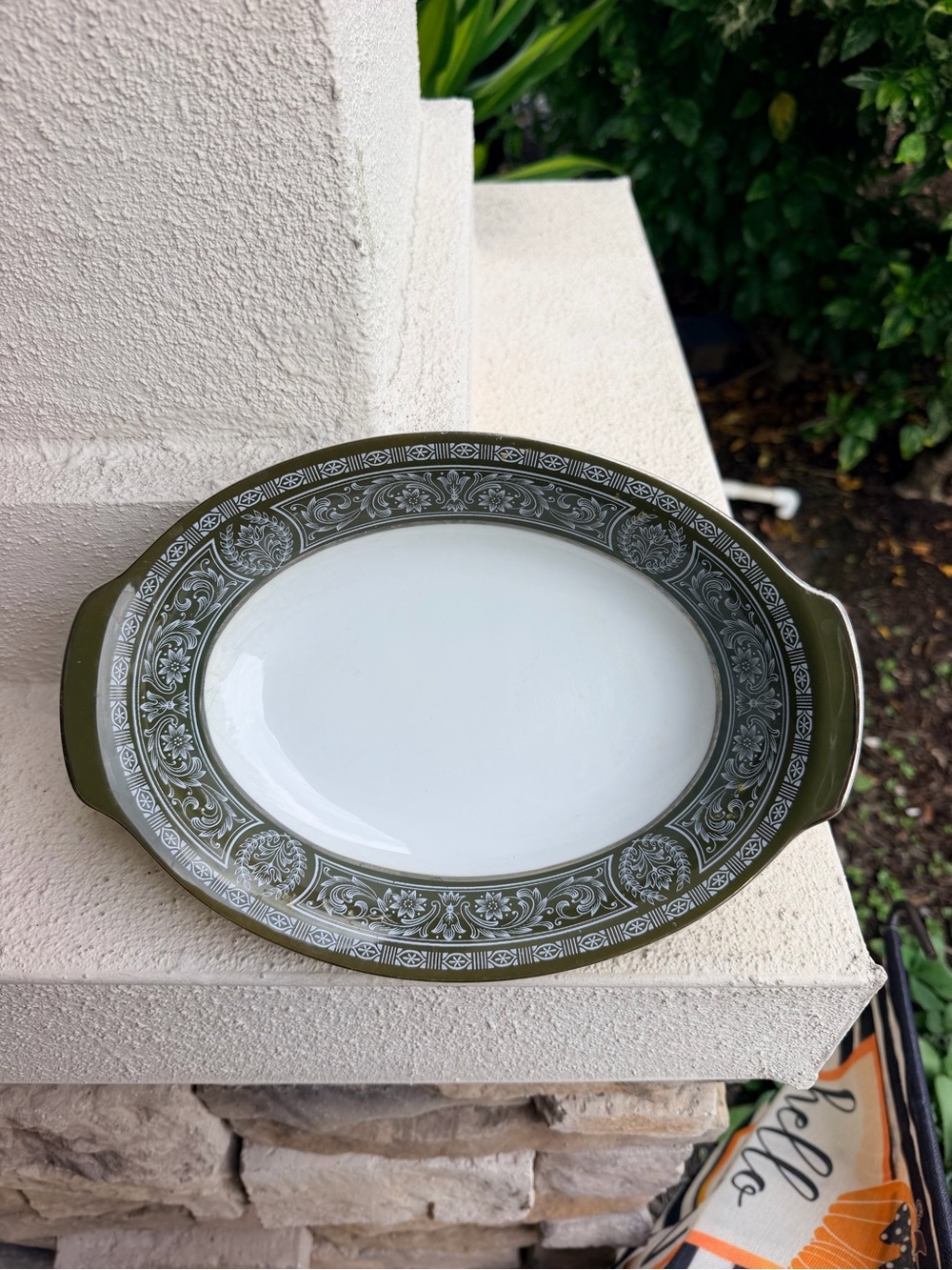 Vintage Forest Damask 3544 Fine China Japan 14.5” Oval Serving Platter Green